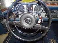 Mercedes-benz 280 sl 'pagode' automatic - afbeelding 32 van  50