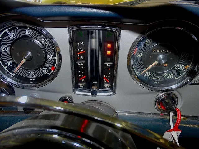 Mercedes-benz 280 sl 'pagode' automatic - afbeelding 33 van  50