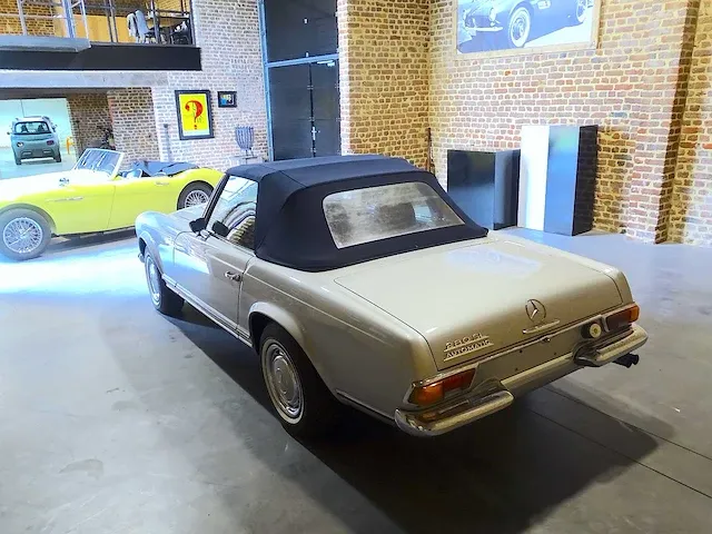 Mercedes-benz 280 sl 'pagode' automatic - afbeelding 23 van  50
