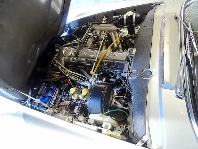 Mercedes-benz 280 sl 'pagode' automatic - afbeelding 37 van  50