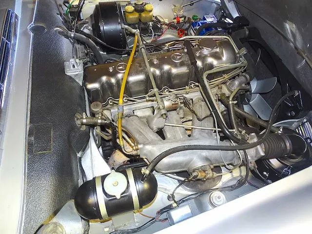 Mercedes-benz 280 sl 'pagode' automatic - afbeelding 38 van  50