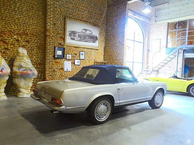 Mercedes-benz 280 sl 'pagode' automatic - afbeelding 34 van  50