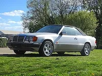 Mercedes-benz 300 ce -24 cabriolet - afbeelding 12 van  52