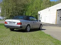 Mercedes-benz 300 ce -24 cabriolet - afbeelding 34 van  52