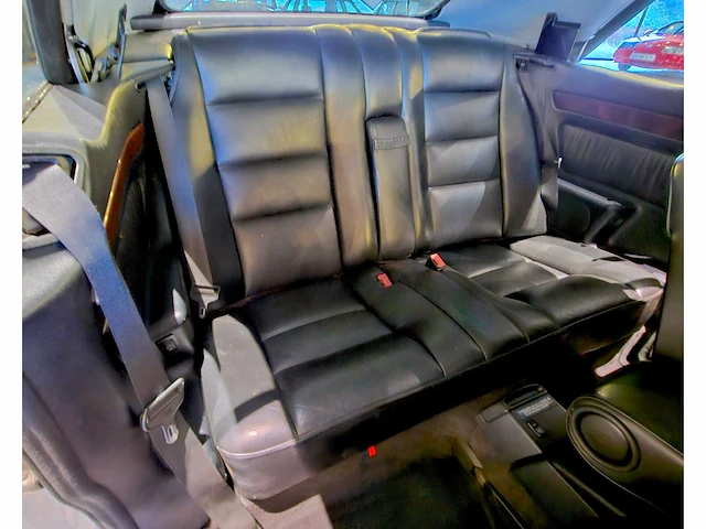 Mercedes-benz 300 ce -24 cabriolet - afbeelding 16 van  46