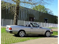 Mercedes-benz 300 ce -24 cabriolet - afbeelding 41 van  46