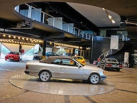 Mercedes-benz 300 ce -24 cabriolet - afbeelding 43 van  46