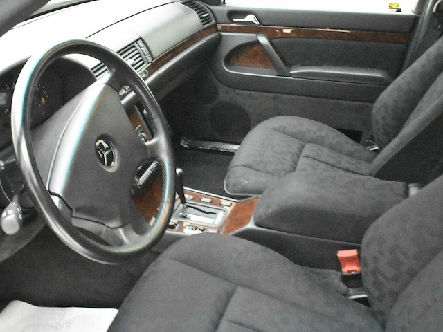 Mercedes-benz 300 se w140 3.2 - afbeelding 19 van  59