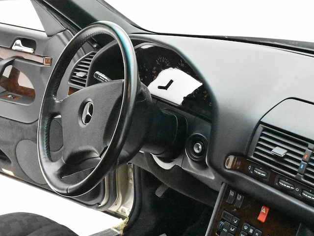 Mercedes-benz 300 se w140 3.2 - afbeelding 33 van  59