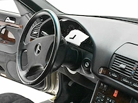 Mercedes-benz 300 se w140 3.2 - afbeelding 33 van  59