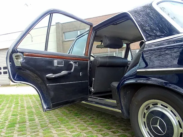 Mercedes-benz 300 sel 6.3 - afbeelding 16 van  48