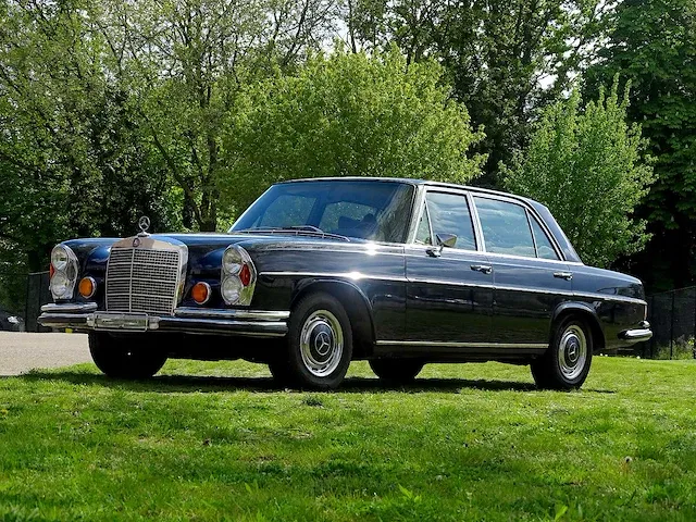 Mercedes-benz 300 sel 6.3 - afbeelding 12 van  48