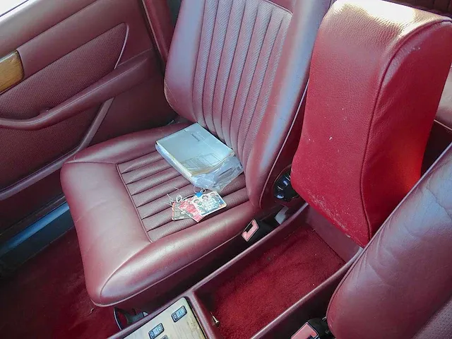 Mercedes-benz 300 sel - afbeelding 32 van  50