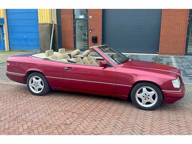 Mercedes-benz 320 ce cabriolet - afbeelding 19 van  23