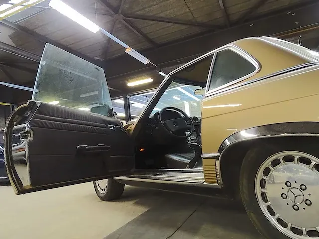 Mercedes-benz 380 sl (barn-find) - afbeelding 25 van  50