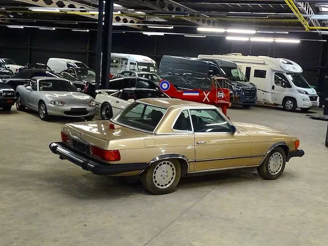 Mercedes-benz 380 sl (barn-find) - afbeelding 34 van  50