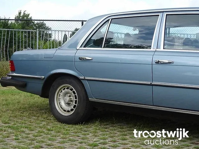 Mercedes-benz 450 sel 6.9 - afbeelding 16 van  49
