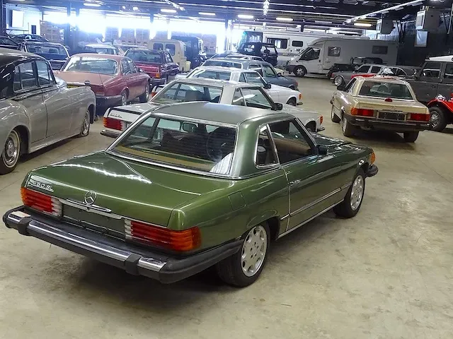 Mercedes-benz 450 sl - afbeelding 23 van  46