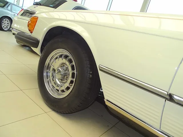 Mercedes-benz 450 sl - afbeelding 38 van  39