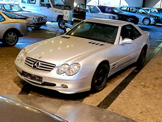 Mercedes-benz 500 sl (oldtimer) (marge) - afbeelding 1 van  1