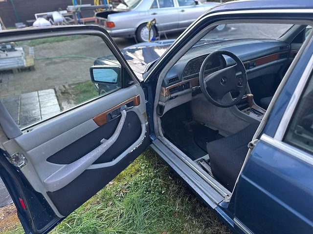 Mercedes-benz 500se, 1982 - afbeelding 4 van  27