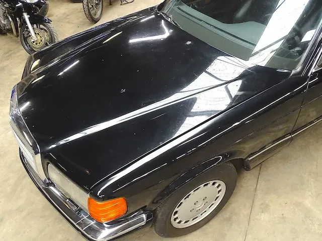 Mercedes-benz 560 sel, 36-pnb-1 - afbeelding 46 van  48