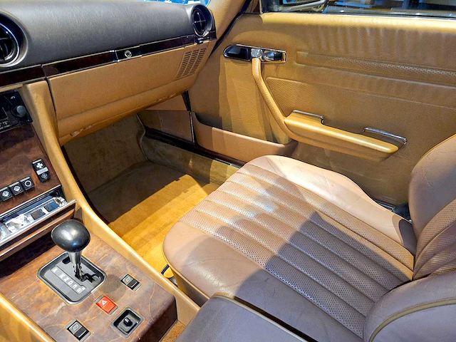 Mercedes-benz 560 sl, k-291-fr - afbeelding 35 van  59
