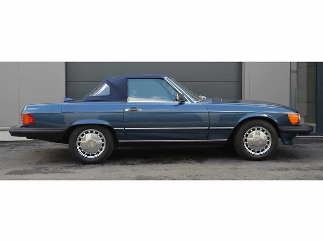 Mercedes-benz 560 sl - afbeelding 21 van  63
