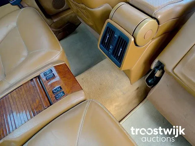 Mercedes-benz 600 sec - afbeelding 18 van  49