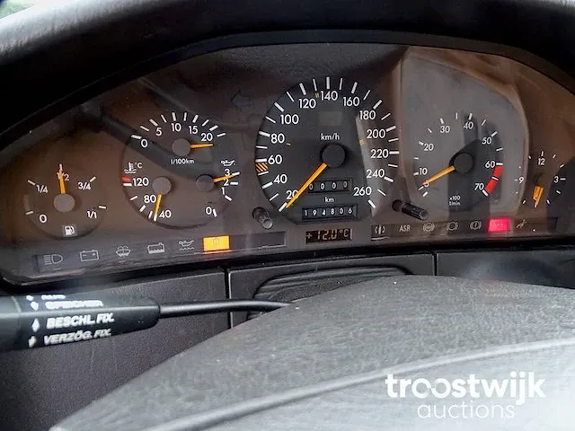 Mercedes-benz 600 sec - afbeelding 37 van  49