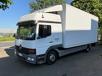 Mercedes-benz 823l vrachtwagen