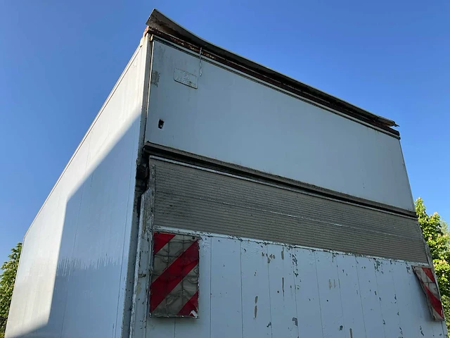 Mercedes-benz 823l vrachtwagen - afbeelding 17 van  37