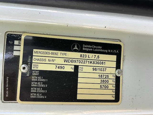 Mercedes-benz 823l vrachtwagen - afbeelding 25 van  37