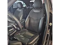 Mercedes-benz a 200d, 2021 - afbeelding 14 van  15
