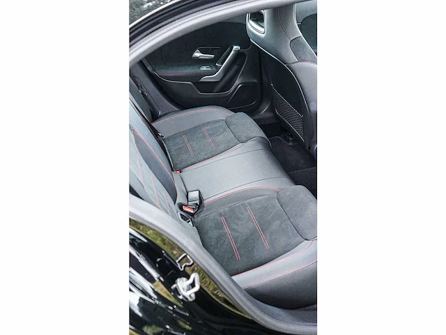 Mercedes-benz a-klasse, 200d,2022 - afbeelding 14 van  29