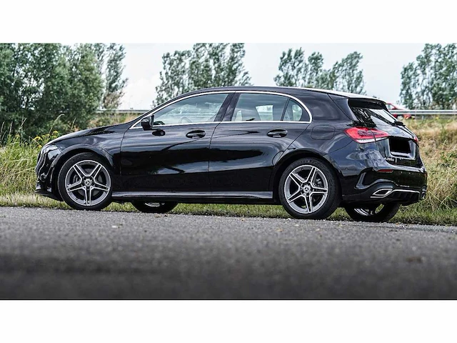 Mercedes-benz a-klasse, 200d,2022 - afbeelding 25 van  29