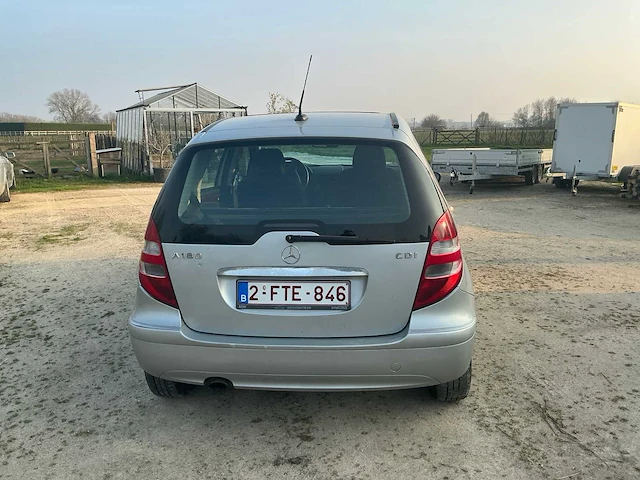 Mercedes-benz a180cdi stationwagen - afbeelding 34 van  60