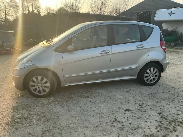Mercedes-benz a180cdi stationwagen - afbeelding 45 van  60