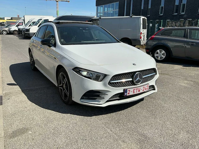 Mercedes-benz a250e personenwagen - afbeelding 11 van  18