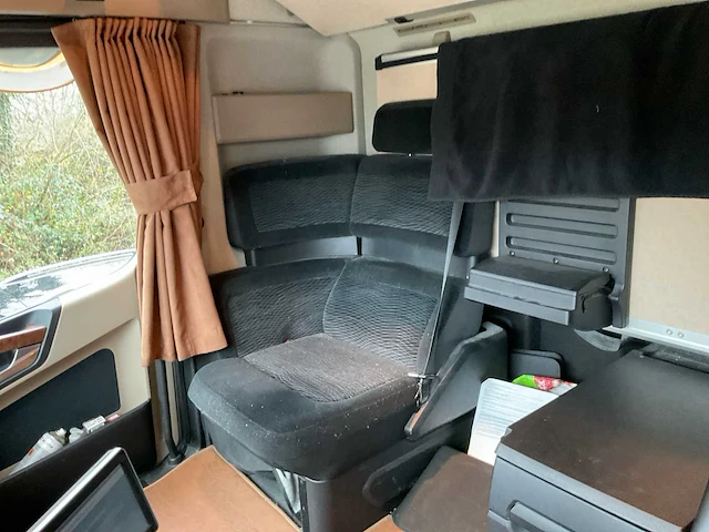 Mercedes-benz actros - 2015 - afbeelding 9 van  17
