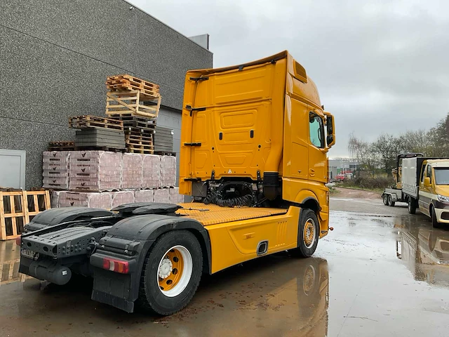 Mercedes-benz actros - 2015 - afbeelding 13 van  17