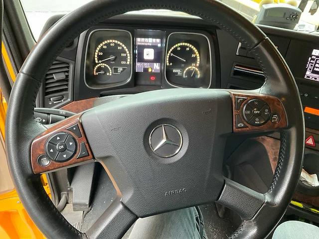Mercedes-benz actros - 2015 - afbeelding 17 van  17