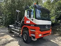 Mercedes-benz actros 1931 vrachtwagen met autolaadkraan en containersysteem - afbeelding 32 van  37