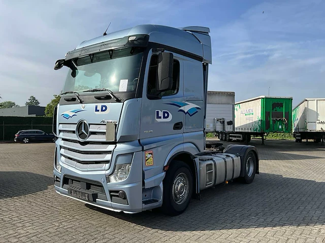 Mercedes-benz actros 1945 trekker - afbeelding 1 van  43