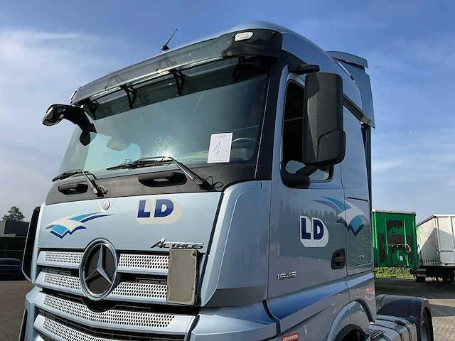 Mercedes-benz actros 1945 trekker - afbeelding 18 van  43