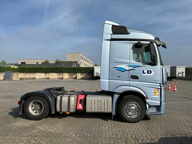 Mercedes-benz actros 1945 trekker - afbeelding 34 van  43
