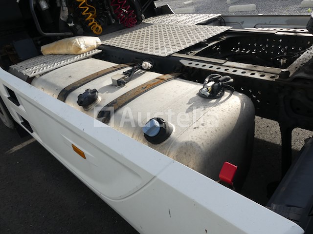 Mercedes-benz actros trekker (2015-605.348 km-vin:wdb9634031l971632) - afbeelding 16 van  31