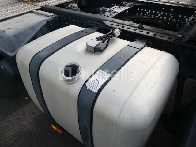 Mercedes-benz actros trekker (2017-690.339 km-vin:wdb96340310141358) - afbeelding 8 van  25