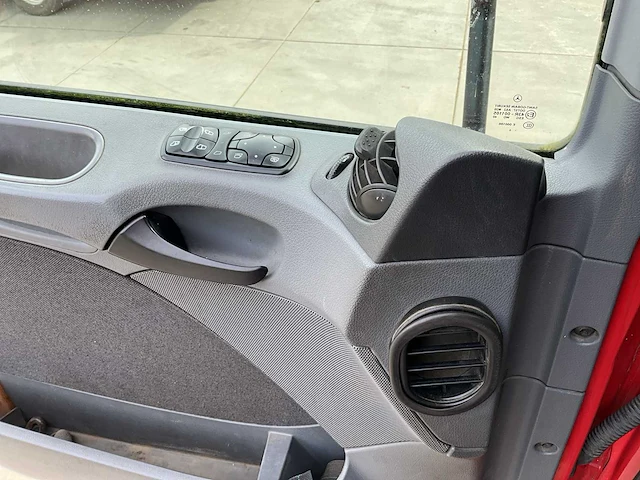Mercedes-benz actros vrachtwagen - afbeelding 6 van  35