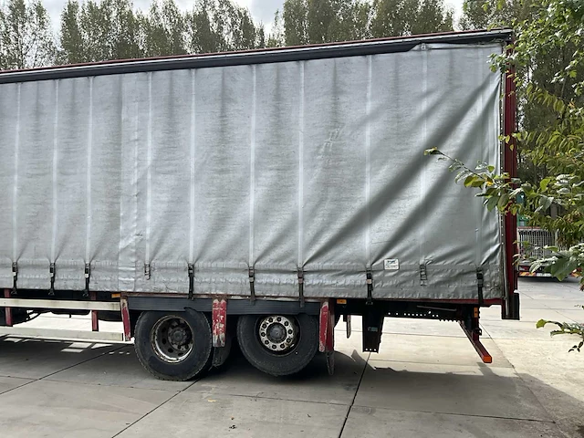 Mercedes-benz actros vrachtwagen - afbeelding 31 van  35